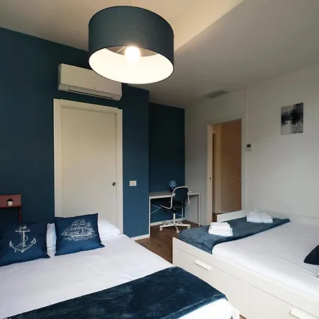 100 Passi Dal Mare - Big House For 10 People Apartamento