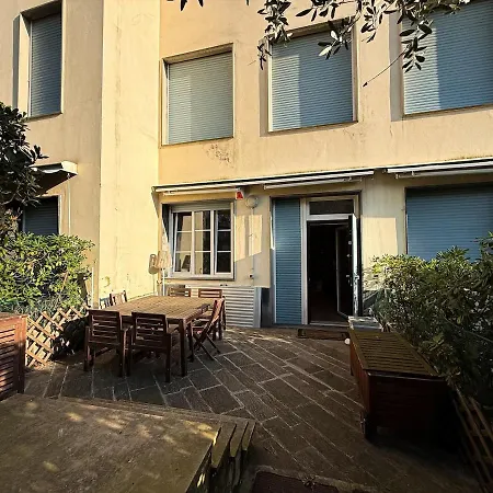 100 Passi Dal Mare - Big House For 10 People Apartamento